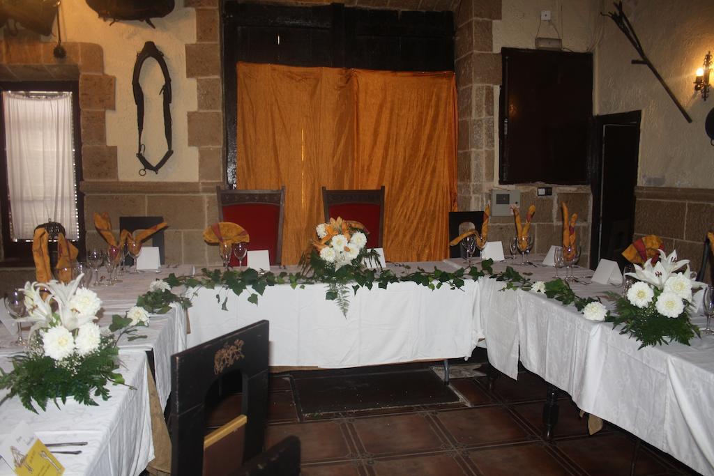 Hostal Restaurante La Diligencia Cunit Dış mekan fotoğraf