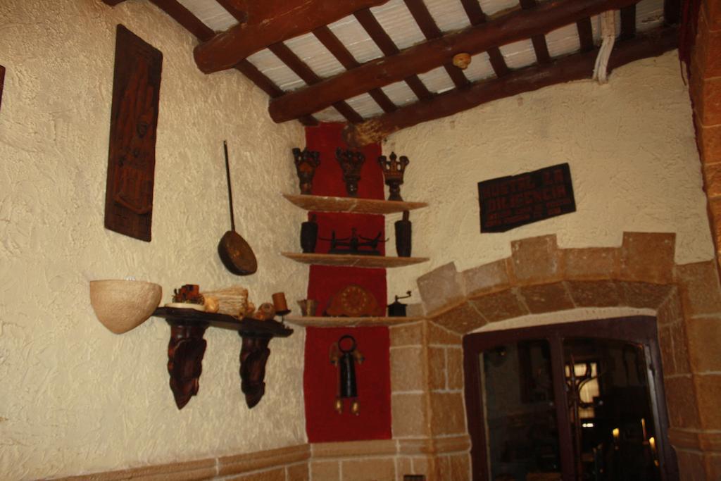 Hostal Restaurante La Diligencia Cunit Dış mekan fotoğraf