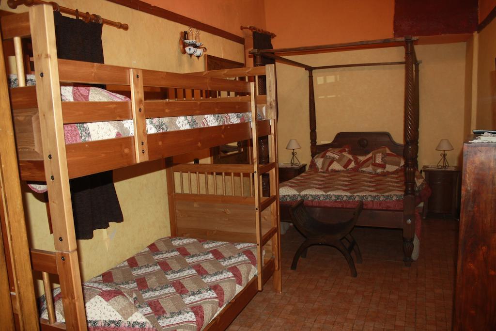 Hostal Restaurante La Diligencia Cunit Oda fotoğraf