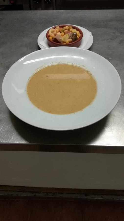 Hostal Restaurante La Diligencia Cunit Dış mekan fotoğraf