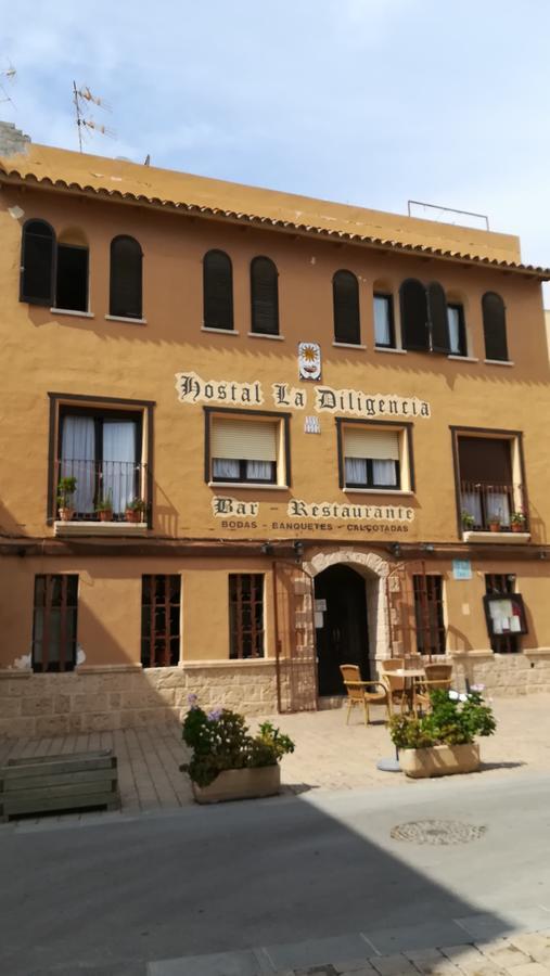 Hostal Restaurante La Diligencia Cunit Dış mekan fotoğraf